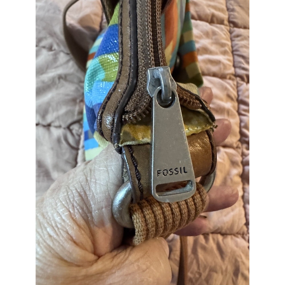 Fossil Crossbody Bag Calypso Key-Per Purse Multi Color Block Coated Canvas Brown - Picture 15 of 16